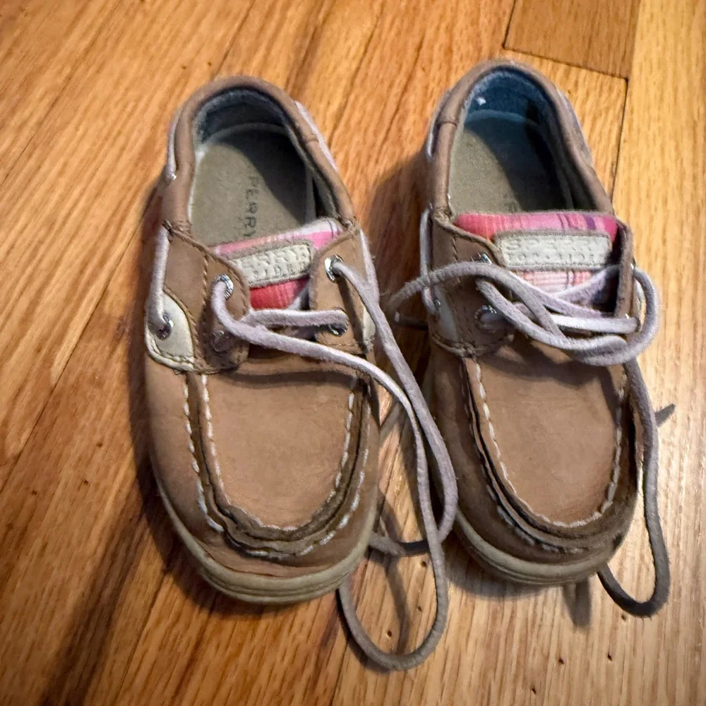 Little Kids Sperry Tan Leather Boat Shoes / unisex / Little Kid Sz 7.5